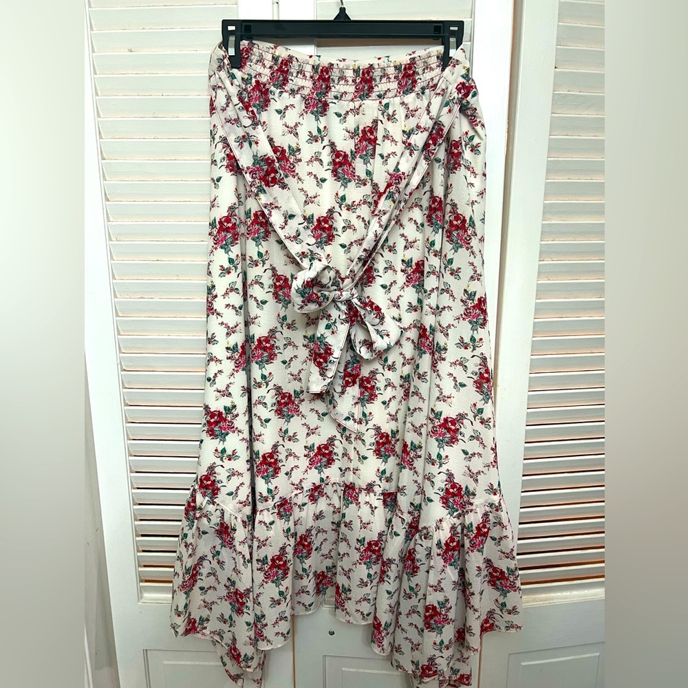 Women’s Chelsea and Violet Skirt